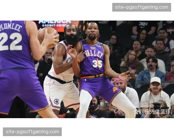 复盘本赛季NBA教练临场指挥 快船卢指导换人时机成热议话题 复盘本赛季NBA教练临场指挥 快船卢指导换人时机成热议话题